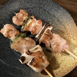 秘伝手羽先唐揚げと地鶏 焼き鳥 和個室 居酒屋 鳥心 横浜駅前店 - 