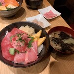 海鮮丼　まるきた - 