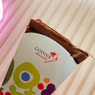 GODIVA dessert_1