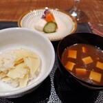 傳 - [2024年12月 訪問]食事全景。