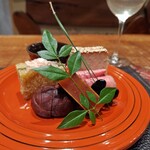 傳 - [2024年12月 訪問]八寸。栗のブランデー漬け、黒豆、子持ち昆布、カラスミ、牛たたき、松風焼き。