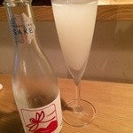 Nihonshu Zammai Utsutsuyo - スパークリング日本酒で乾杯〜♫