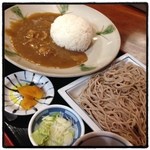 生そば むろまち - そば屋のカレーて美味しい(^ ^)
そば屋のカレーセット880円。