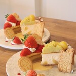 ハナツムリ - 【2024.12】いちごと白あんのタルト(税込748円)、栗きんとんのパイチーズケーキ(税込660円)