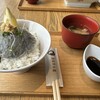津田宇水産 レストラン