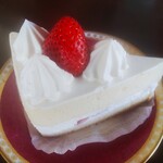 不二家 - 料理写真:苺のショートケーキ