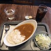 トムズカフェ