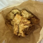 せんじがら 福本千昇 - 〈持ち帰り〉
包んで貰った天ぷら