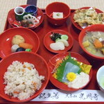 浄土宗大本山 光明寺 - 精進料理