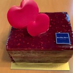 ジャン＝ポール・エヴァン 伊勢丹新宿本店 - ショコラ・フランボワーズ　ホールサイズ