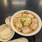 会津喜多方ラーメン坂内 小法師 - ランチタイム♪ワンタン麺大盛り
