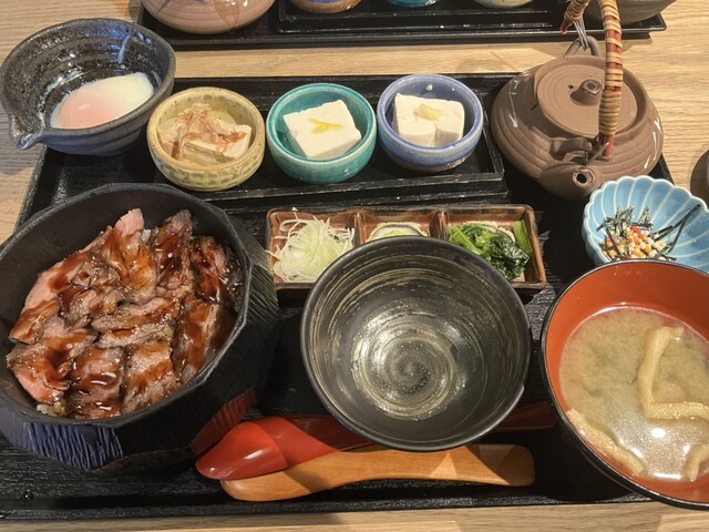 Wagyu to Kyoto Tofu Arashiyama Miyoshi Tei