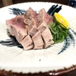 立ち呑み ソメアカ - カツオ塩タタキ（センス！）