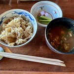 横浜瀬里奈 ステーキドーム - 