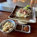 横浜瀬里奈 ステーキドーム - 