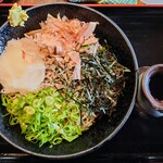 信玄 - 令和6年12月 ランチタイム(11:30〜14:30)
おろし蕎麦 税込770円
大盛 ＋税込110円