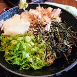 信玄 - 令和6年12月 ランチタイム(11:30〜14:30)
おろし蕎麦 税込770円
大盛 ＋税込110円