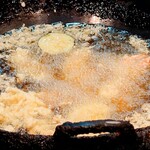 居酒屋 味平 - アスリート大将の鉄鍋