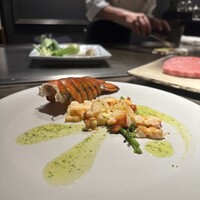 ニュー松坂 難波御堂筋店 - 