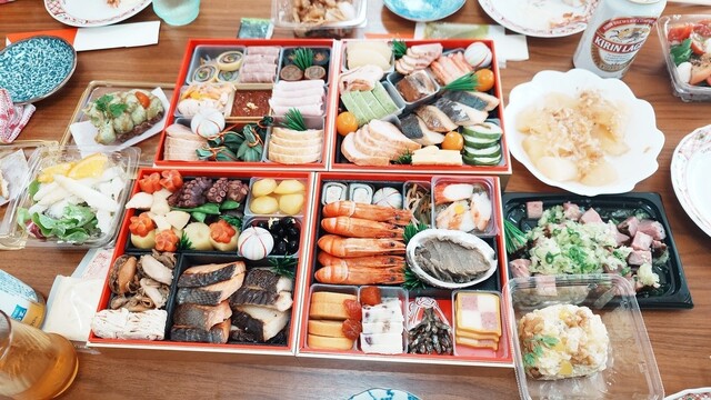 古平戸 名品 栄螺 蓋物 五件 京都料亭 蔵出 古平戸 名品 栄螺 蓋物 五件 京都料亭 蔵出 - メルカリ