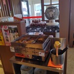 ウエストうどん - おでん安いね♪