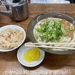 HICKORY Sea Side cafe - 