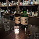 ケーティーズ タヴァン - 