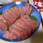 魚力 - 料理写真:生本マグロ中とろ