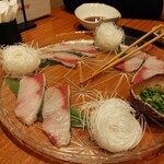 魚座 沖のや - 【月コース】天然ぶりとレタスのしゃぶしゃぶ