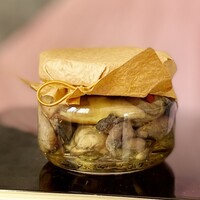佐とう - 牡蠣の燻製オイル蒸し