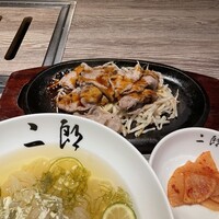 焼肉&手打ち冷麺 二郎 KANAYAMA - 