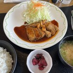 エクセレントゴルフクラブ 一志温泉コース - ランチ　トンテキ