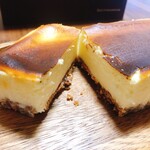 カンテサンス - ガトー オー コンテ　カッティング