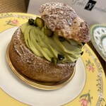 トシ・ヨロイヅカ 東京 - 