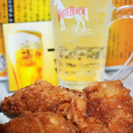 中国料理 布袋 本店 - ザンギはハイボールとも最高相性！