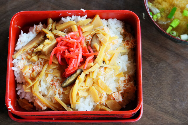 【数々のアワードを受賞】 かに料理専門店 かに太郎 食べログ | 虎杖浜/かに - 着せ替え服・アウトフィット