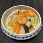 スーツァン・レストラン陳 - 