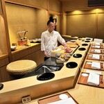 大阪天満宮 鮨とよなが - 内観