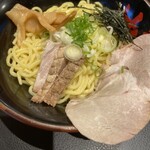 東京油組総本店 - 油そば並サイズ