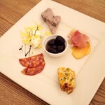 キサキ - 前菜盛り合わせ
      