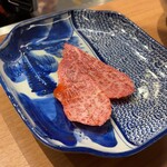 神戸焼肉かんてき 春吉店 - ウワミスジ❤️
                                ミスジもまた柔らかい〜(*´﹃`*)✨