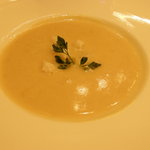 スプレンディード - さつまいものクリームスープ　オニオンフォンデュ添え