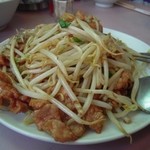 盛 - もやしと豚肉の定食