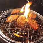 焼肉 もつ鍋 まん福 - 
