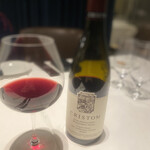 279103682 - オレゴンのピノノワール。