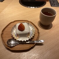 すき焼 しゃぶしゃぶつかだ KITTE大阪店 - 