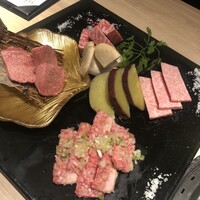 黒毛和牛焼肉 薩摩 牛の蔵 麻布十番店 - 