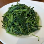 鼎泰豊 - 空芯菜炒め