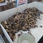 海の駅しおさい市場 - 牡蠣だらけ！