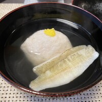 御料理 寺沢 - キスと蓮根饅頭の碗物